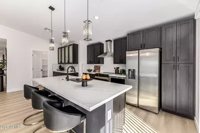 2507 E Devonshire Avenue, Phoenix, AZ 85016 - Photo 10