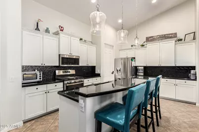 18582 E Swan Drive, Queen Creek, AZ 85142 - Photo 2