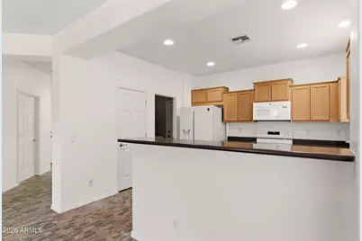 7295 W Candlewood Way, Florence, AZ 85132 - Photo 8