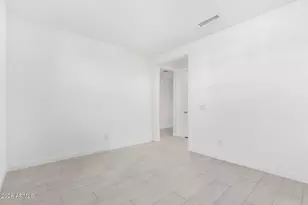 5447 W Manzanita Dr, Glendale, AZ 85302 - Photo 16