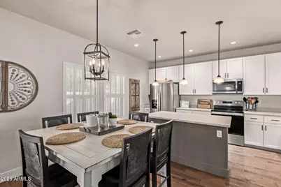 1168 E Canyon Creek Drive, Gilbert, AZ 85295 - Photo 10