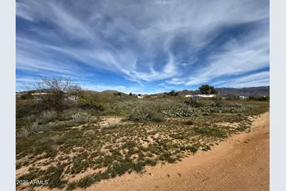 26755 S Grandview Drive, Congress, AZ 85332 - Photo 6