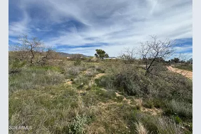 26715 S Grandview Drive #24, Congress, AZ 85332 - Photo 2