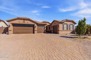 22250 W Ashleigh Marie Dr, Buckeye, AZ 85326 - Photo 1