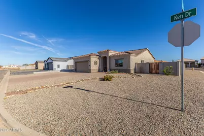 15909 W Ken Circle, Arizona City, AZ 85123 - Photo 4