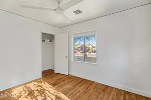 1950 W Palm Ln, Phoenix, AZ 85009 - Photo 12