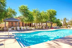 878 S Huish Dr, Gilbert, AZ 85296 - Photo 14