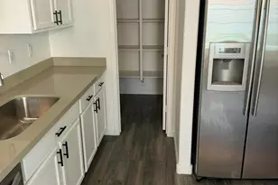 878 S Huish Dr, Gilbert, AZ 85296 - Photo 4