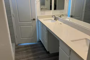 878 S Huish Dr, Gilbert, AZ 85296 - Photo 10