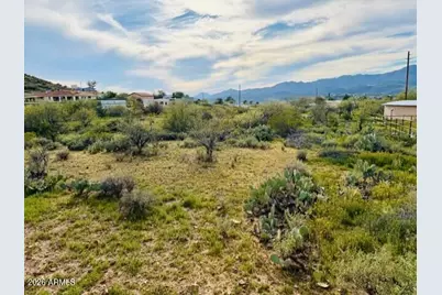 33386 S Monument View Trail #-, Black Canyon City, AZ 85324 - Photo 2