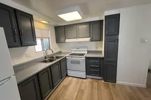 10960 N 67th Ave, Glendale, AZ 85304 - Photo 2