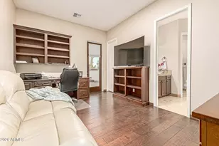 311 W Olesen Rd, Phoenix, AZ 85085 - Photo 36