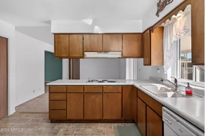 4211 E Crescent Avenue, Mesa, AZ 85206 - Photo 8