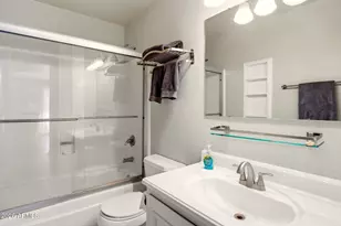 3627 W Mauna Loa Ln, Phoenix, AZ 85053 - Photo 12