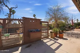 3627 W Mauna Loa Ln, Phoenix, AZ 85053 - Photo 20