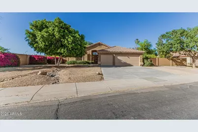58 E Horseshoe Avenue, Gilbert, AZ 85296 - Photo 2
