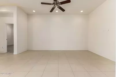 10422 E Nido Avenue, Mesa, AZ 85209 - Photo 14