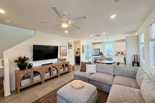 2037 S Saguaro Dr, Apache Junction, AZ 85120 - Photo 10