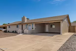2249 E Greenway Rd, Phoenix, AZ 85022 - Photo 2