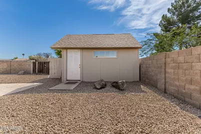 2249 E Greenway Road, Phoenix, AZ 85022 - Photo 30