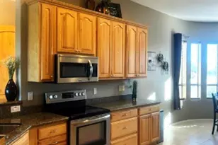 11654 W Lakeview Ct W, Surprise, AZ 85378 - Photo 14