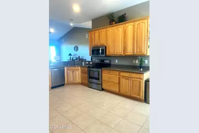 11654 W Lakeview Court W, Surprise, AZ 85378 - Photo 16