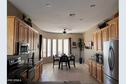 11654 W Lakeview Court W, Surprise, AZ 85378 - Photo 12