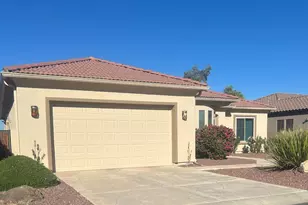 11654 W Lakeview Ct W, Surprise, AZ 85378 - Photo 4