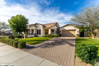 14606 W Village Parkway, Litchfield Park, AZ 85340 - Photo 12