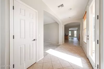 11933 N 140th Lane, Surprise, AZ 85379 - Photo 14