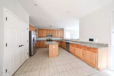 11933 N 140th Lane, Surprise, AZ 85379 - Photo 28