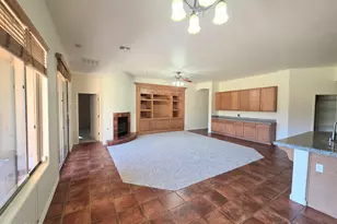 1021 W Horseshoe Ave, Gilbert, AZ 85233 - Photo 8