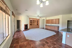 1021 W Horseshoe Ave, Gilbert, AZ 85233 - Photo 8