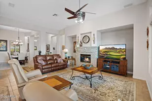 40127 N Candlewyck Ln, Anthem, AZ 85086 - Photo 6