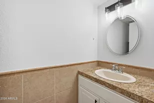 2838 E Beck Ln, Phoenix, AZ 85032 - Photo 4