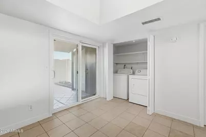 2838 E Beck Lane #2, Phoenix, AZ 85032 - Photo 8