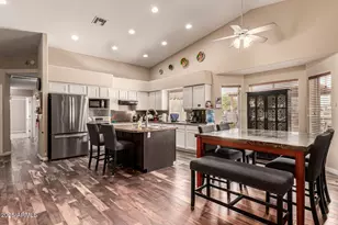 10535 W San Miguel Ave, Glendale, AZ 85307 - Photo 22