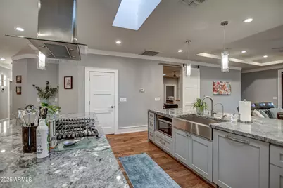 71 W Cypress Street, Phoenix, AZ 85003 - Photo 12