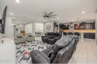 10550 E Sheffield Drive, Mesa, AZ 85212 - Photo 14