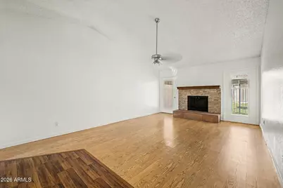 18052 N 45th Avenue, Glendale, AZ 85308 - Photo 6