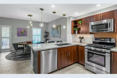 20121 N 76th Street #1019, Scottsdale, AZ 85255 - Photo 14