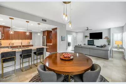 20121 N 76th Street #1019, Scottsdale, AZ 85255 - Photo 2