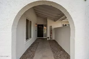 913 W Summit Pl, Chandler, AZ 85225 - Photo 6