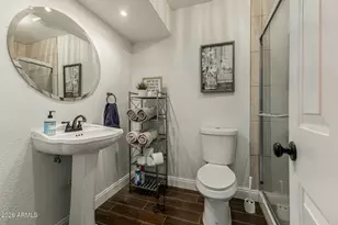 913 W Summit Pl, Chandler, AZ 85225 - Photo 24