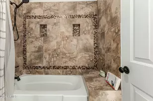 913 W Summit Pl, Chandler, AZ 85225 - Photo 20