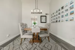 913 W Summit Pl, Chandler, AZ 85225 - Photo 10