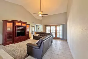 9520 W Valview Pl, Arizona City, AZ 85123 - Photo 10