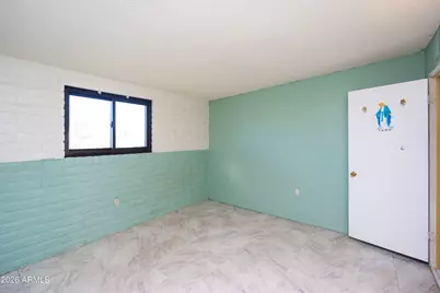 702 N Skyline Drive, Huachuca City, AZ 85616 - Photo 34