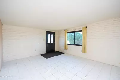 702 N Skyline Drive, Huachuca City, AZ 85616 - Photo 6