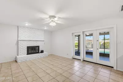 1332 W Lobo Avenue, Mesa, AZ 85202 - Photo 6